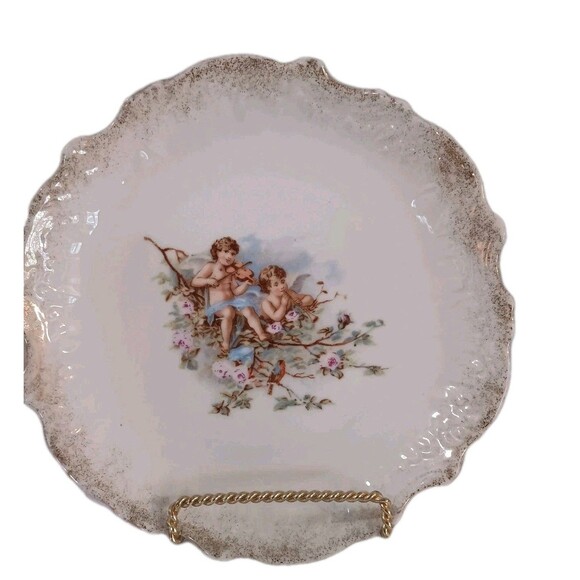 Vintage hand painted porcelain plate Two Cherubs  Amidst Branches & Flowers - Picture 2 of 9